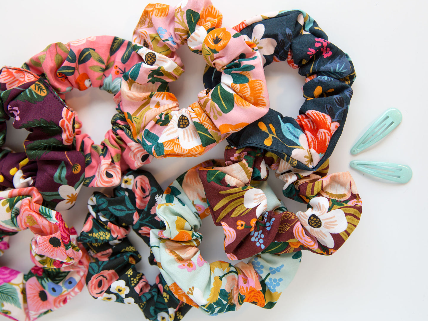 Scrunchie- Sparks