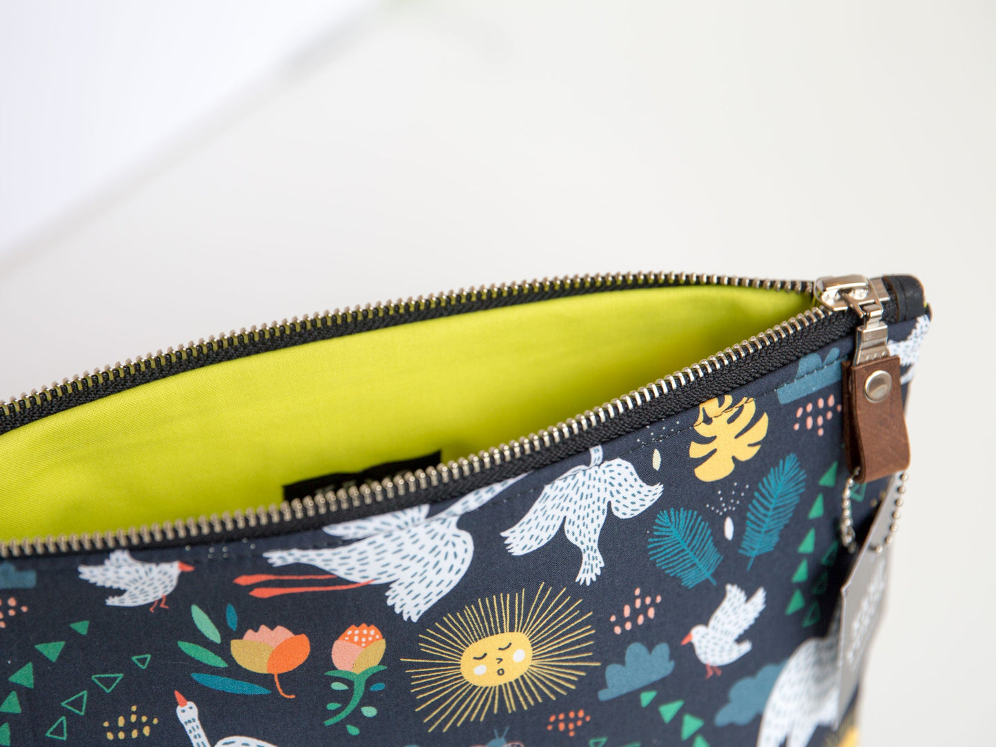 Large Pouch - Flight Path