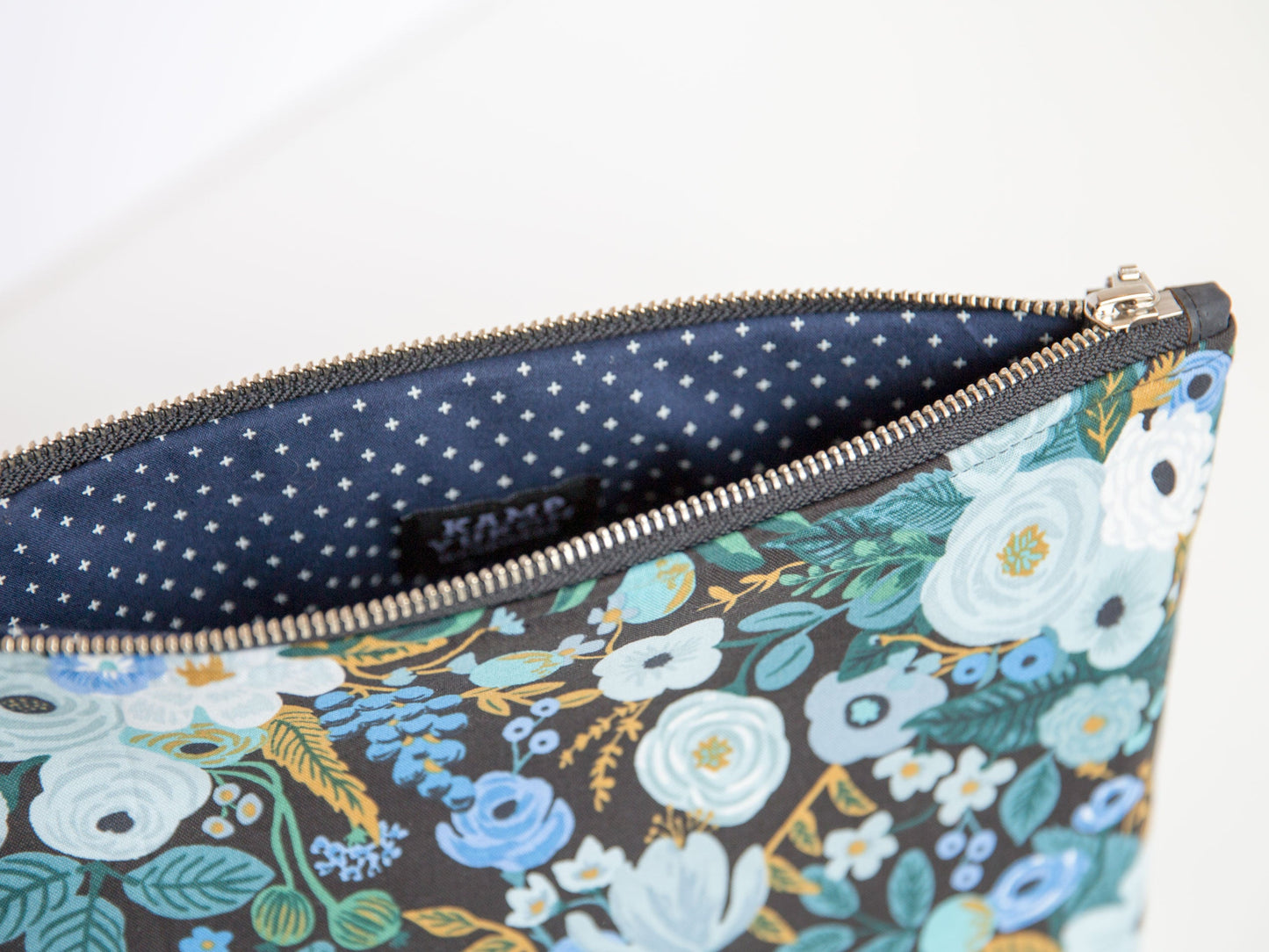 Large Pouch - Garden Party Blue
