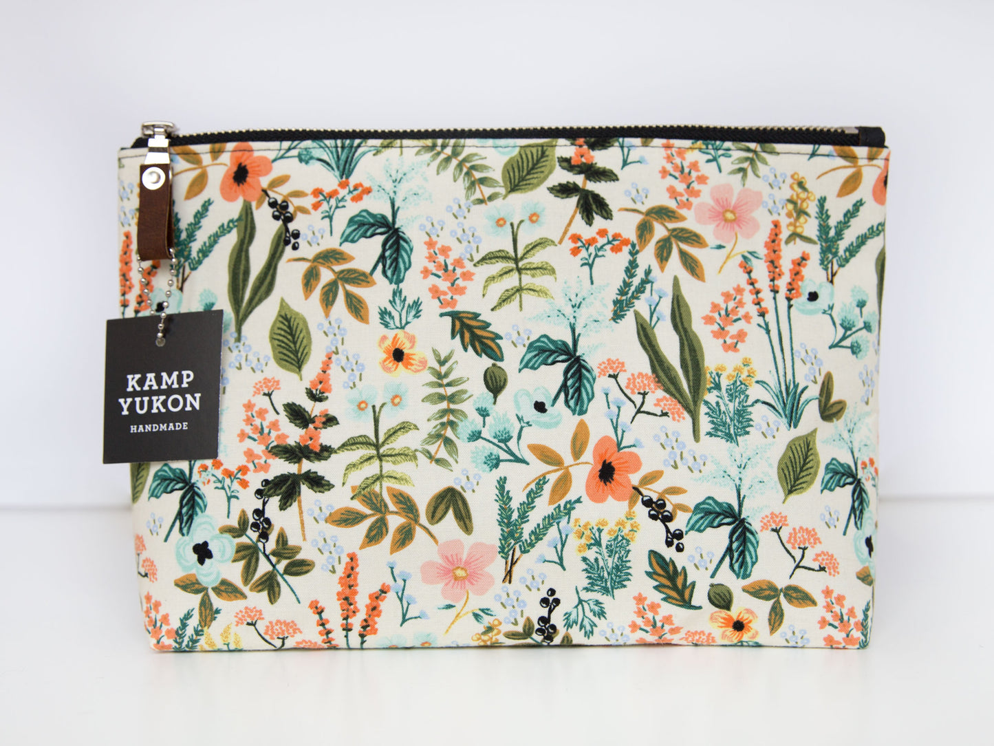 Large Pouch - Herb Garden Light