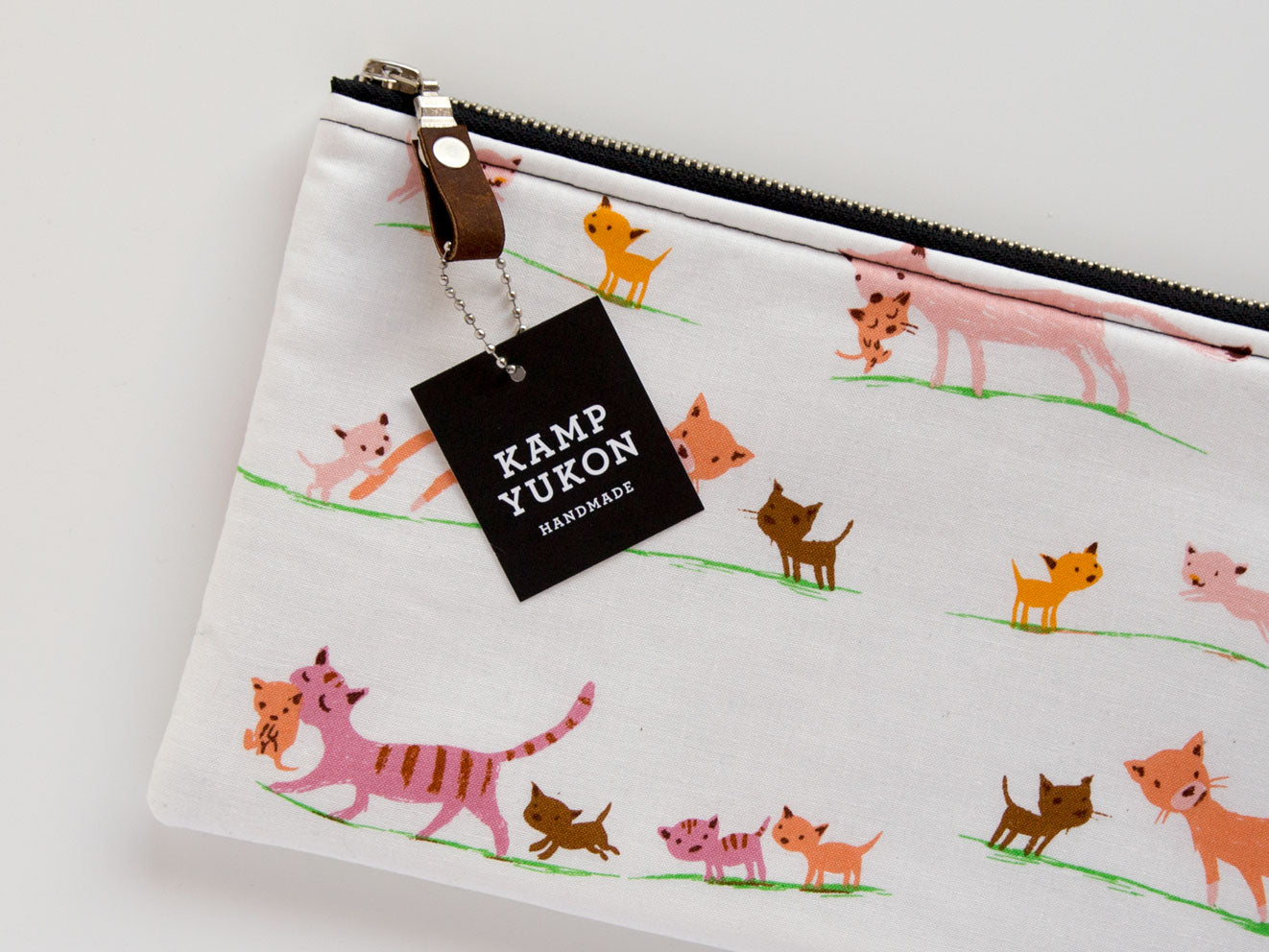 Flat Pouch - Kitties