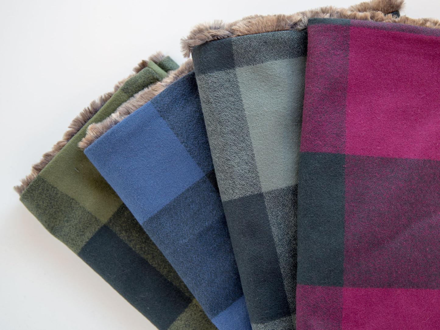 Neck Warmer - Big Plaid - Red