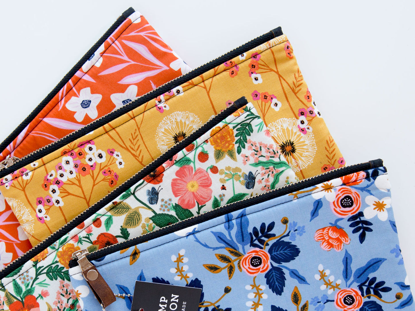 Flat Pouch - Tiger Floral