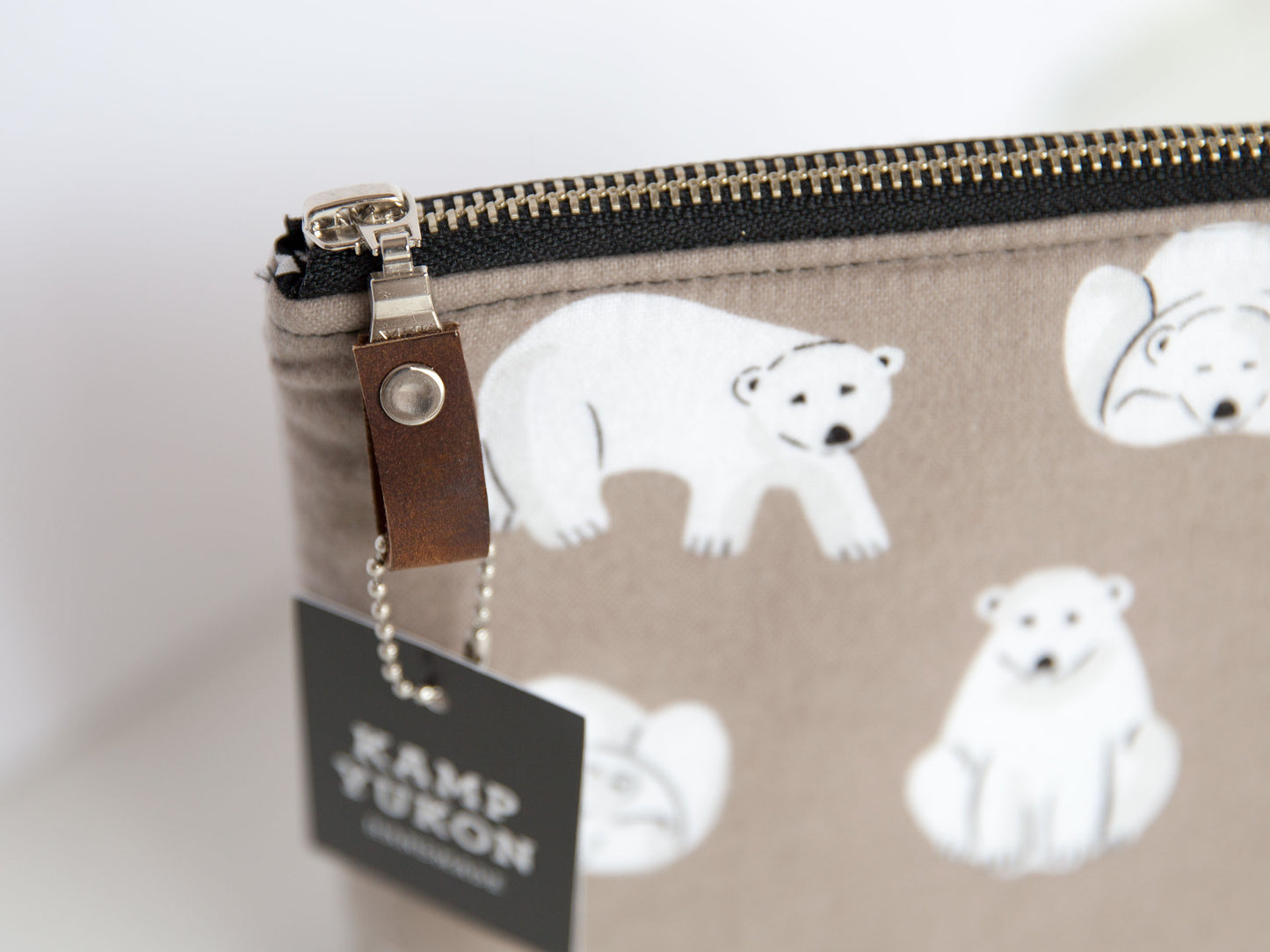 Large Pouch - Polar Bears