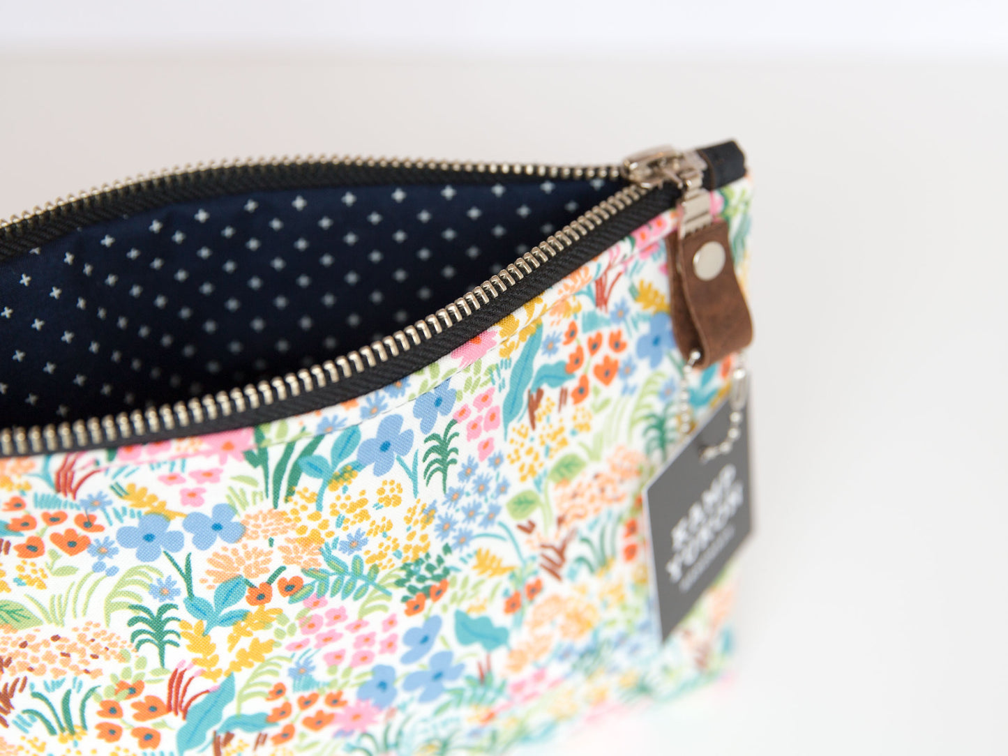 Small Pouch - Meadow - Colours