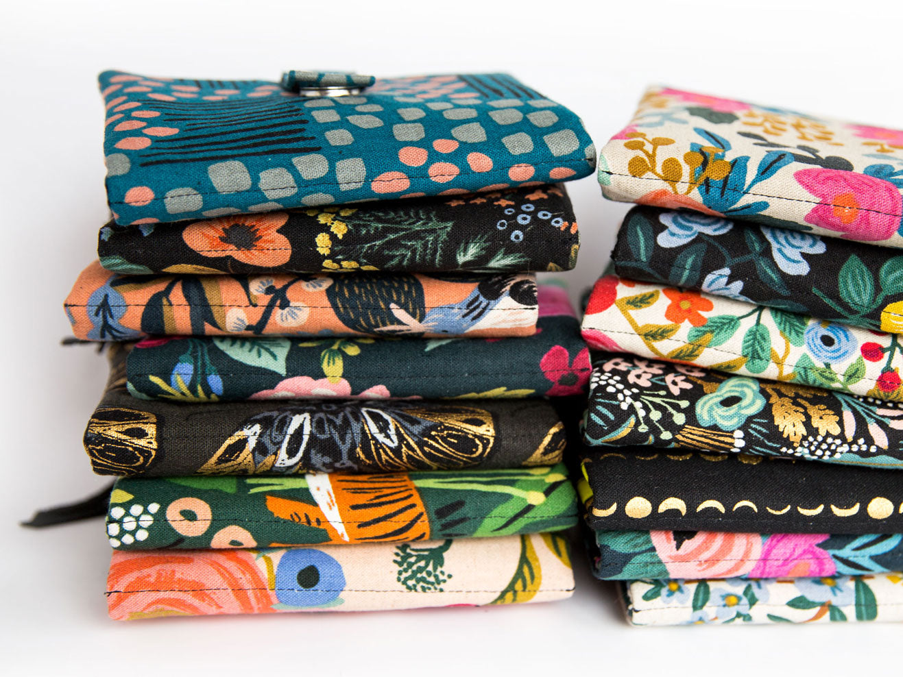 Cute small wallets – Kamp Yukon