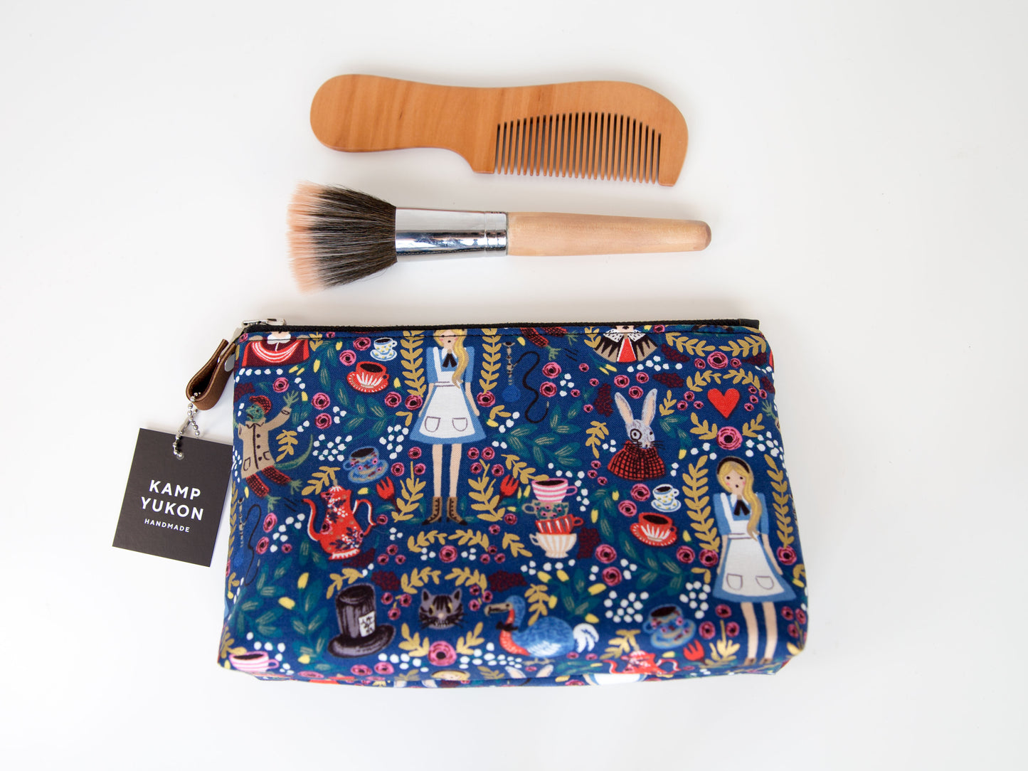 Small Pouch - Alice in Wonderland