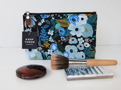 Small Pouch - Garden Party Dark Blue