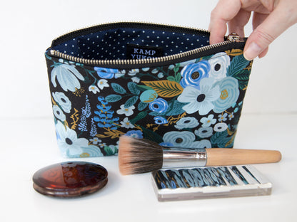 Small Pouch - Garden Party Dark Blue