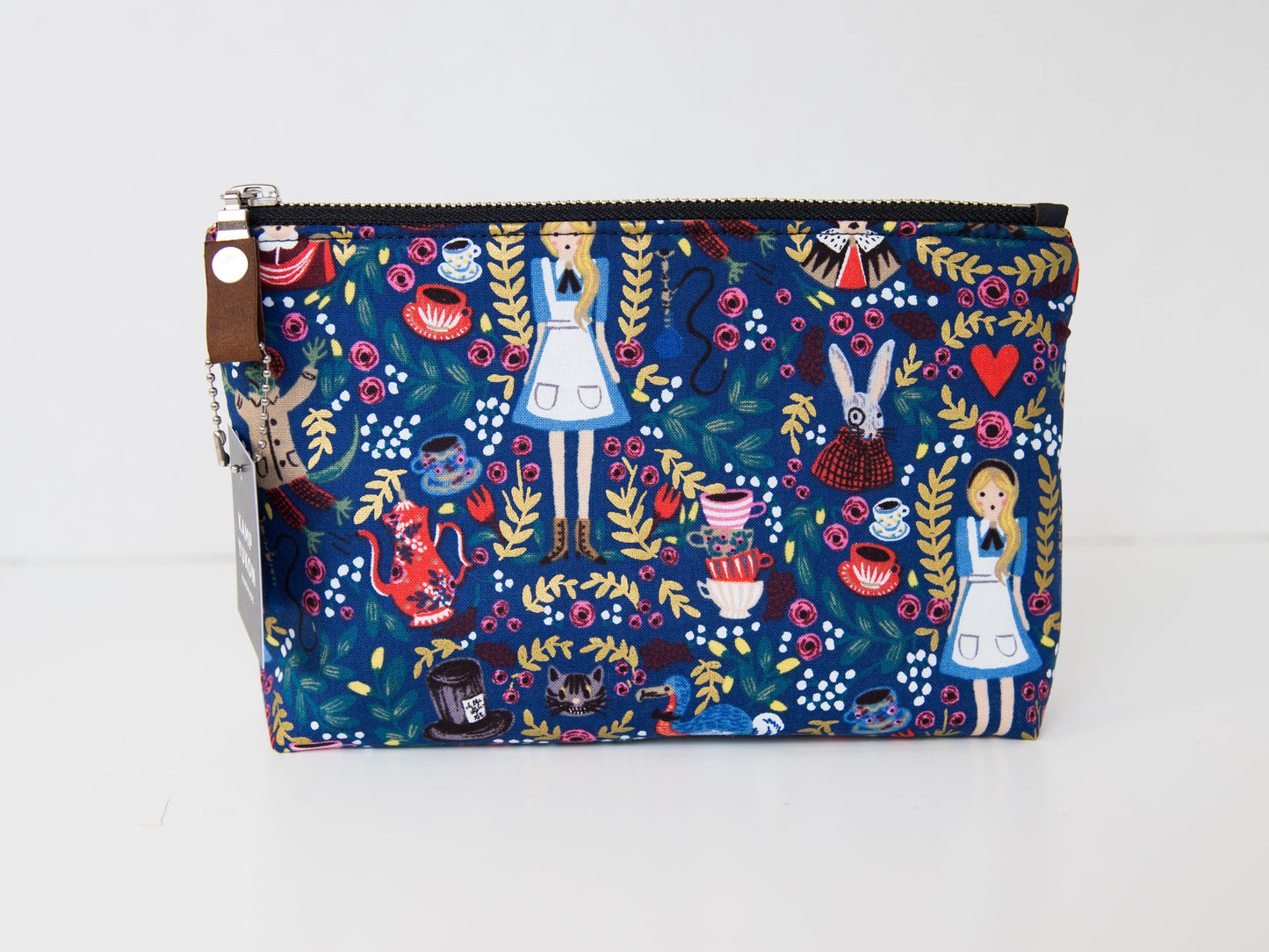 Small Pouch - Alice in Wonderland