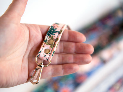 Lanyard - Meadow Pink