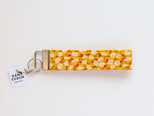 Keychain Wristlet - Yellow Daisy