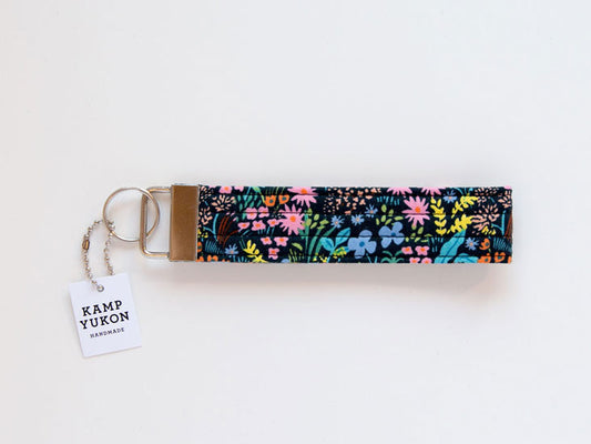 Keychain Wristlet - Meadow - Black