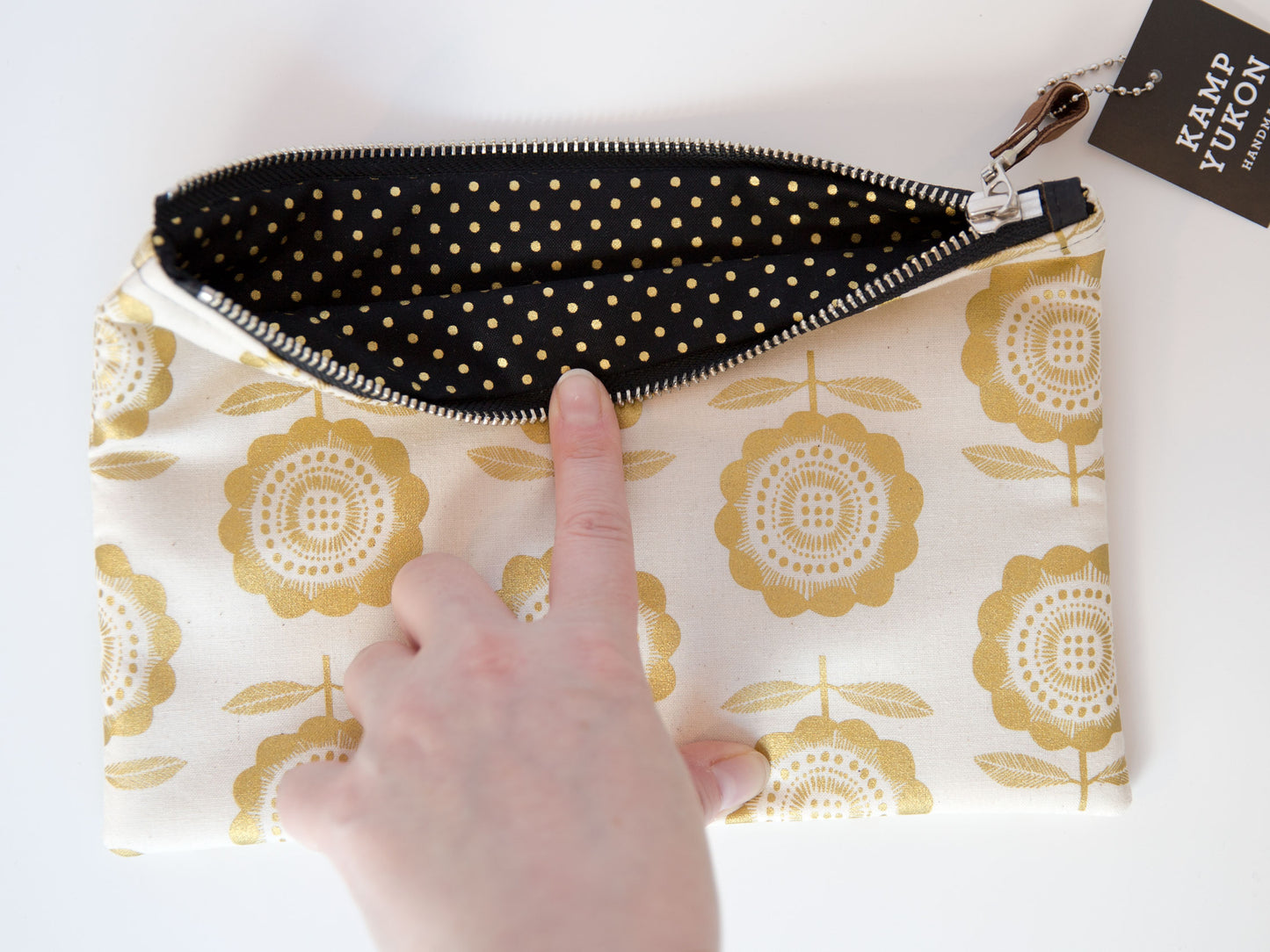 Flat Pouch -  Gold Flowers