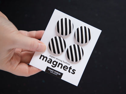 Magnets - Black & White