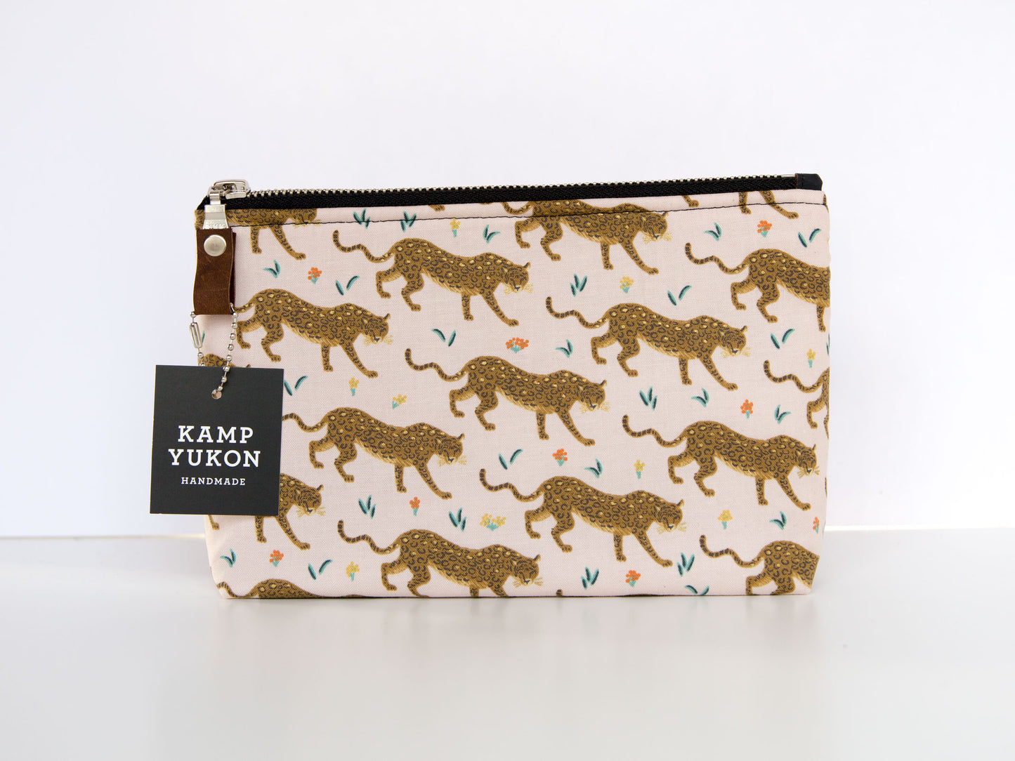 Small Pouch - Leopards - Blush