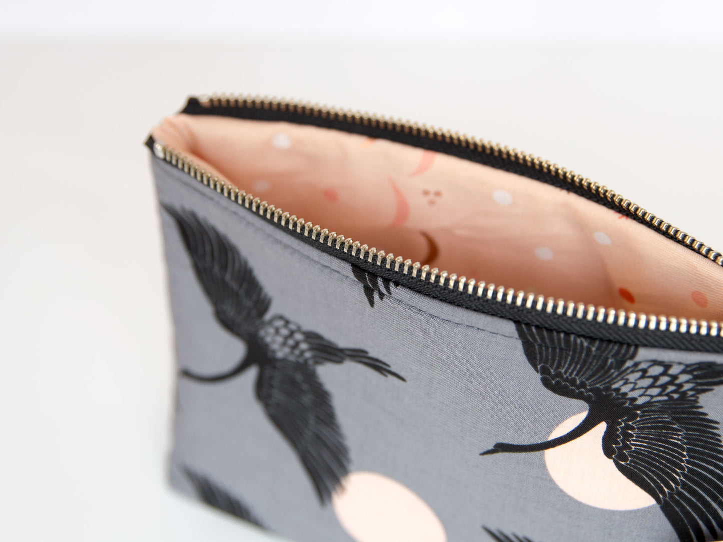 Small Pouch - Cranes - Grey