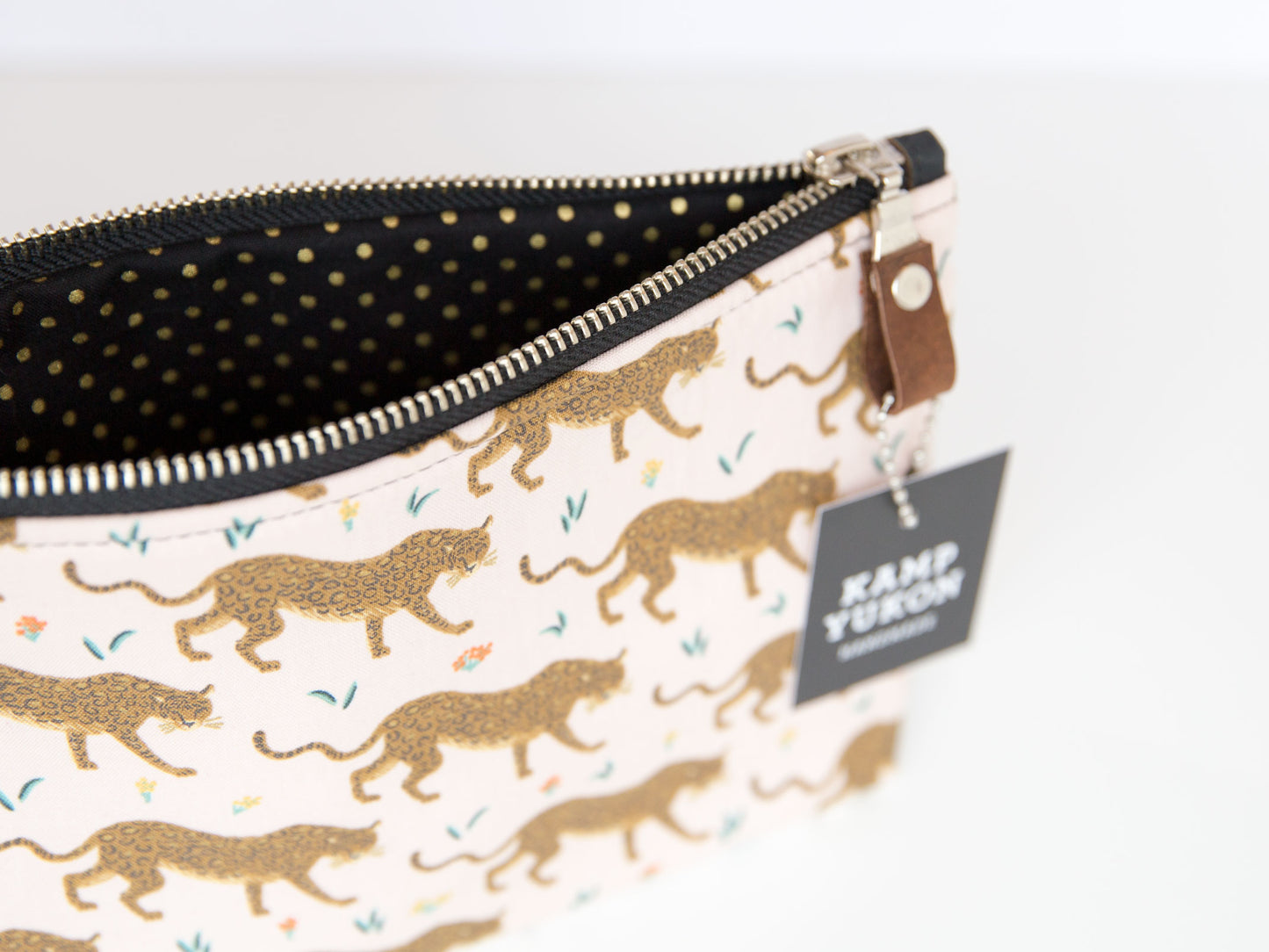 Small Pouch - Leopards - Blush