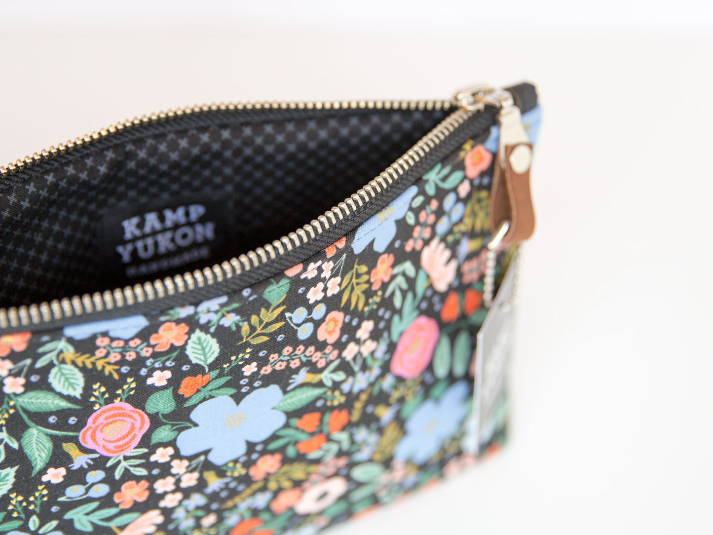 Small Pouch - Wild Rose - Black